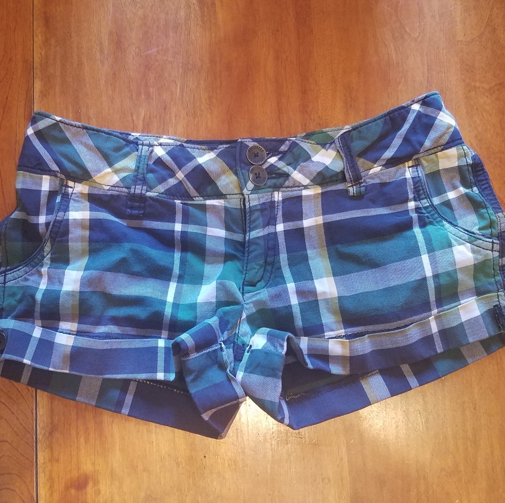 Y2K Hollister Rolled Cuff Stretch Shorts